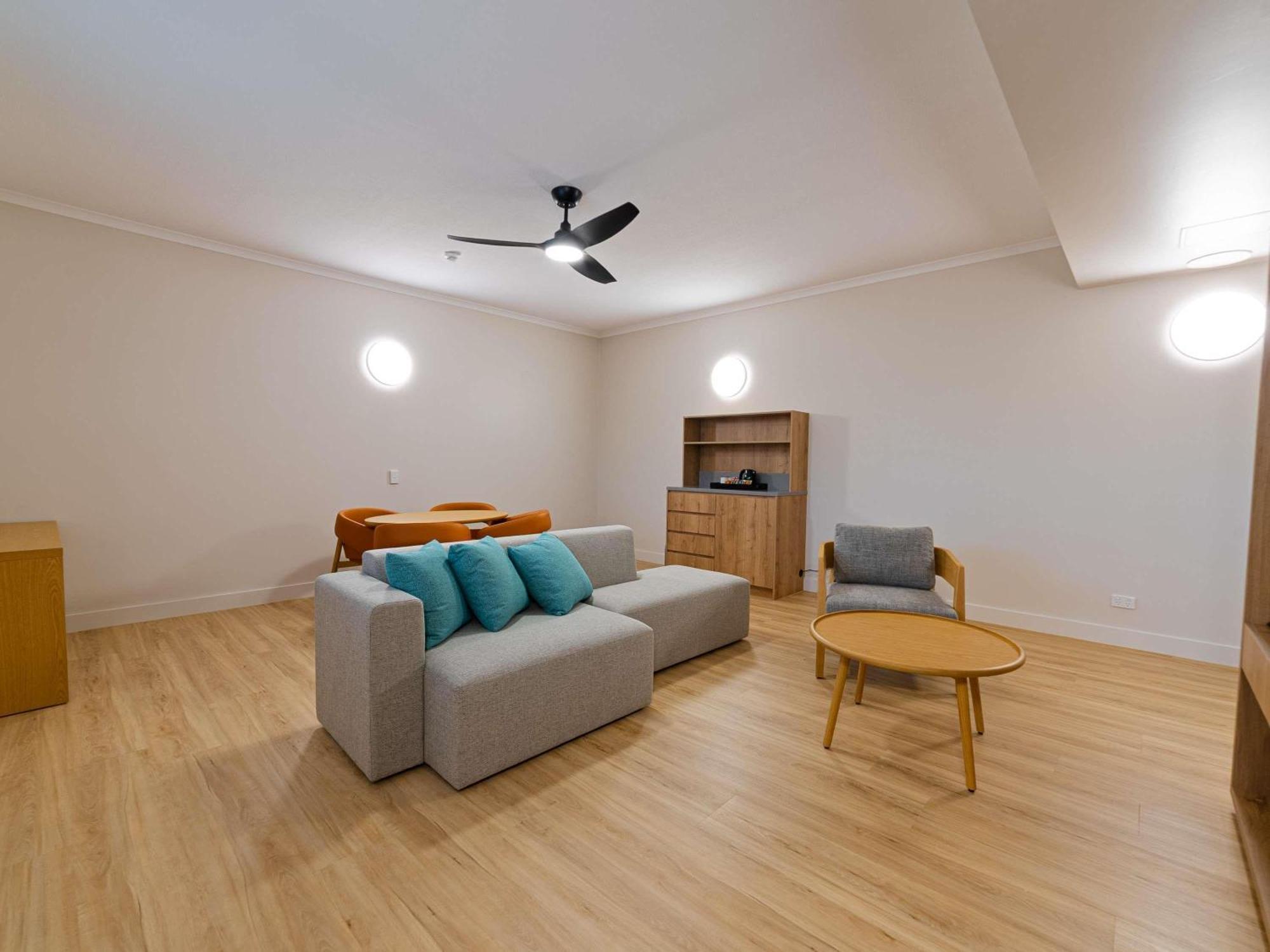 One-Bedroom Executive Suite,1717027821:JPEG