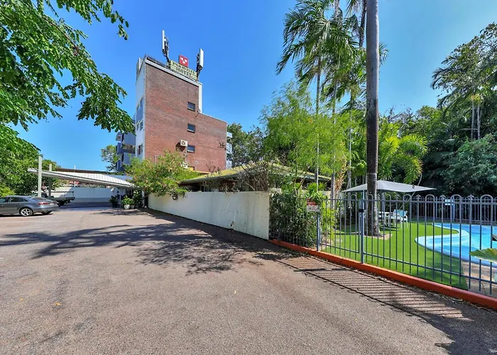 Luxury hotel only: Paravista Motel